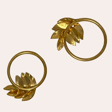 Load image into Gallery viewer, Handmade Leaves Earrings