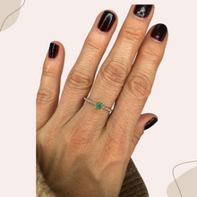 Load image into Gallery viewer, Colombian Emerald Ring
