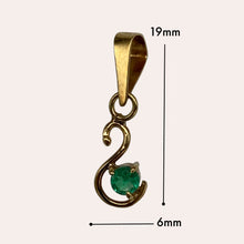 Load image into Gallery viewer, Bright Emerald pendant
